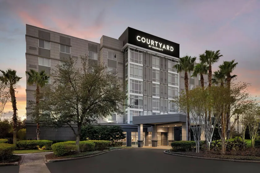 Courtyard by Marriott Orlando South/Grande Lakes Area - Image 1
