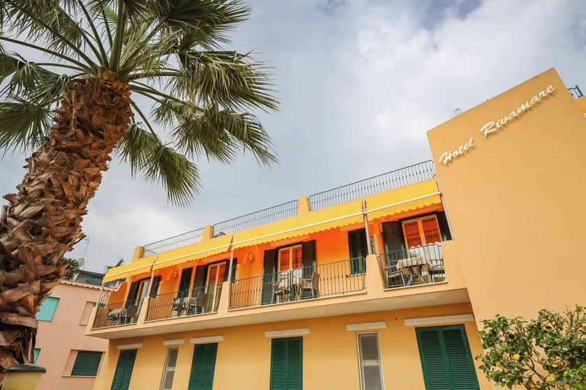 Hotel Rivamare - Image 1