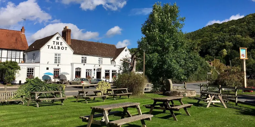 The Talbot at Knightwick - Image 1