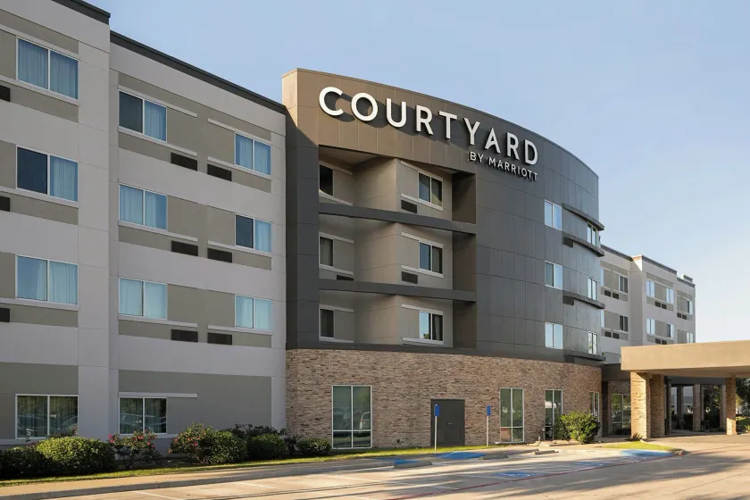 Courtyard Houston NW/290 Corridor - Image 1