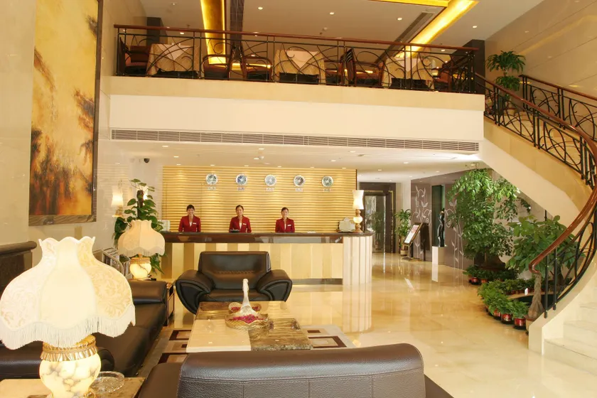 Global Business Hotel - Image 1