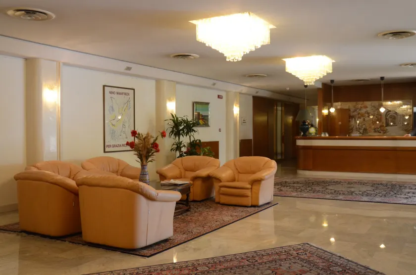 Hotel Bassetto - Image 1