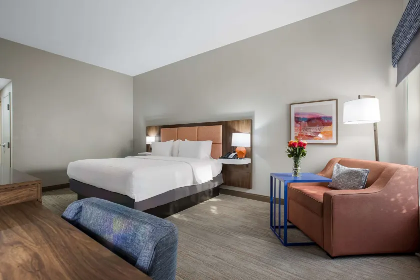 Hampton Inn Linden - Image 1