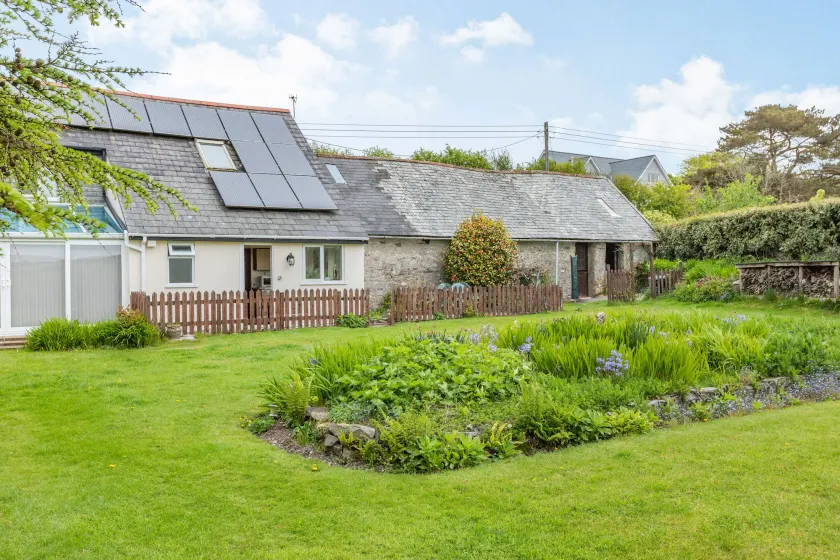 Stable Cottage - Image 1