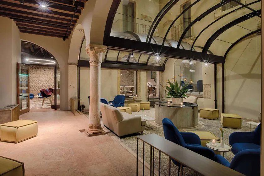 NH Collection Palazzo Verona - Image 1