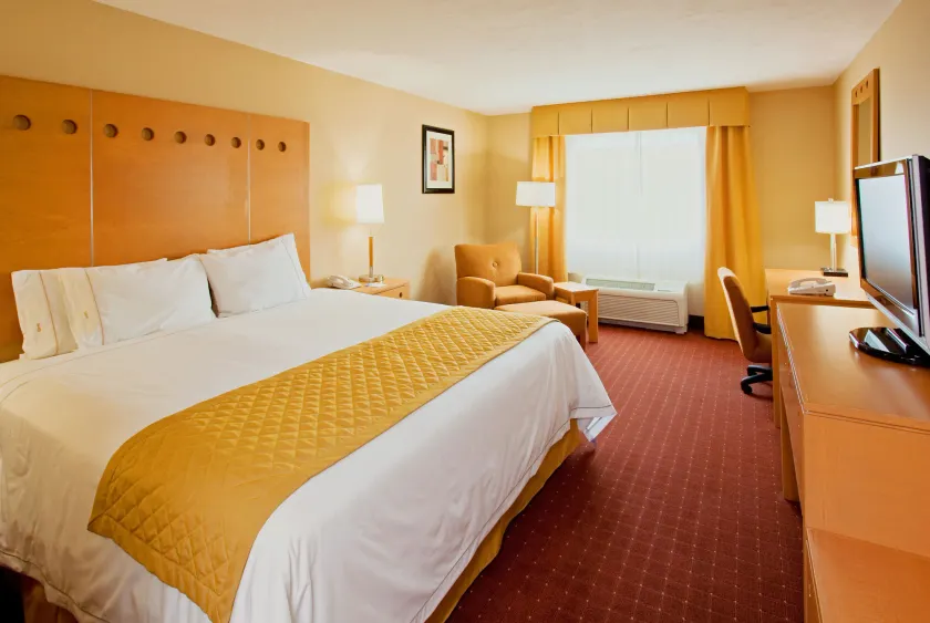 Holiday Inn Express Saltillo Zona Aeropuerto by IHG - Image 1