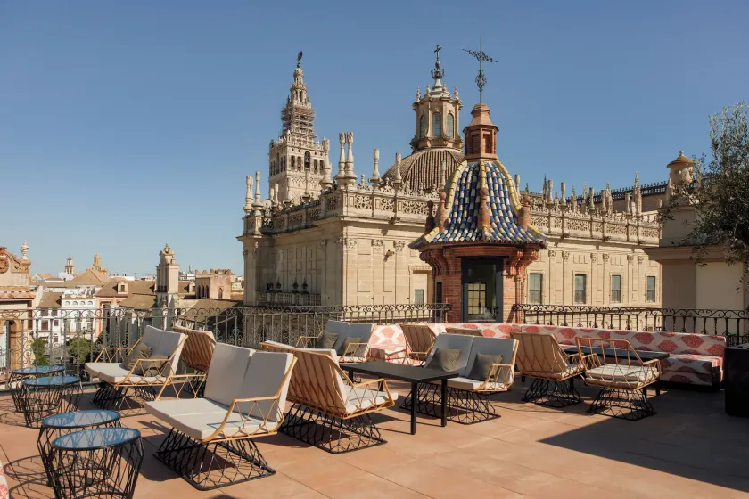 Serras Sevilla - Image 1