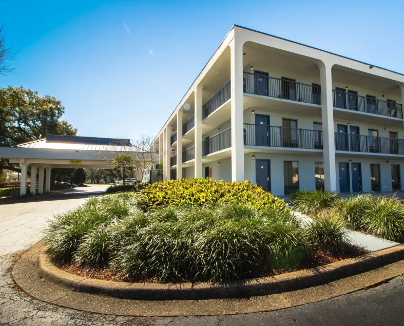 Sweet Dream Inn - University Park - Image 1