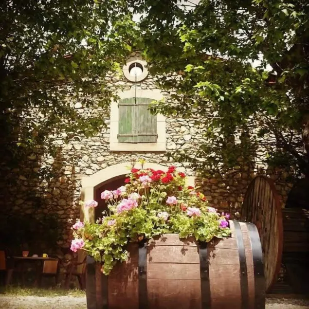 Relais de Laval - Image 1