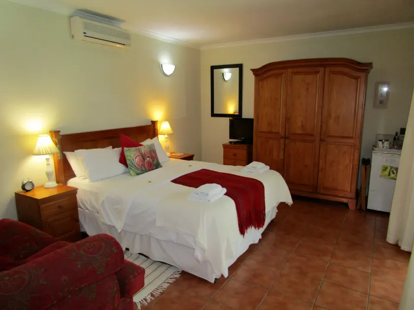 The Saffron House - Image 1