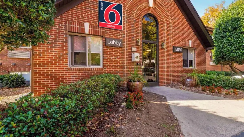 Studio 6 Suites Charlotte, NC - Tyvola Rd Executive Park - Image 1