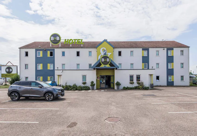 B&B HOTEL Mulhouse Ile Napoléon - Image 1