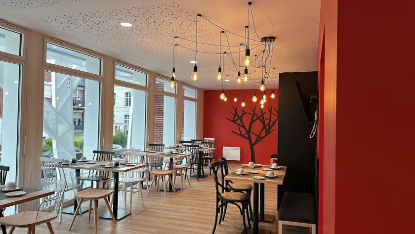 Nemea Appart Hotel Coliseum Amiens Centre - Image 1