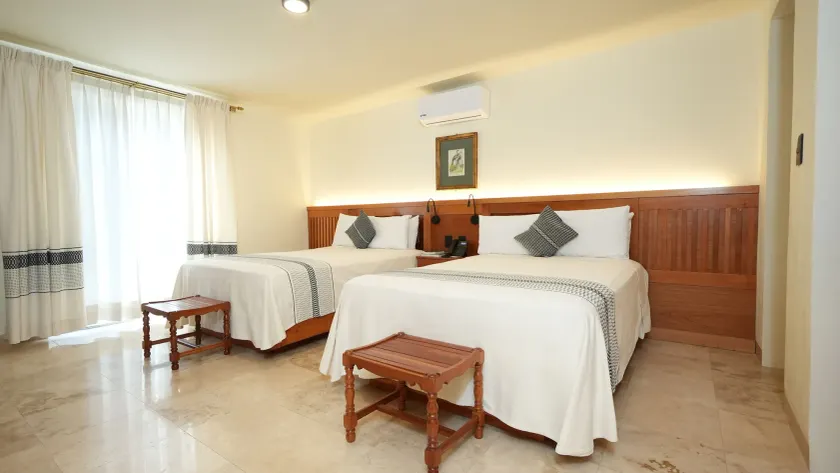 Hotel Marques Del Valle - Image 1