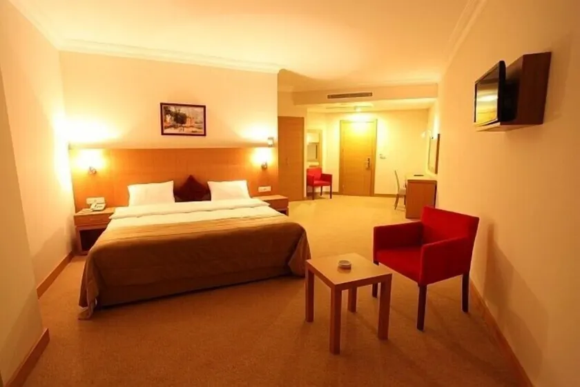 Shilla Hotel - Image 1