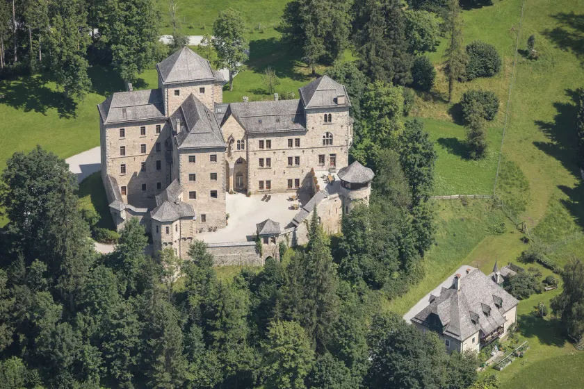 Schlossresidenz Fischhorn - Image 1