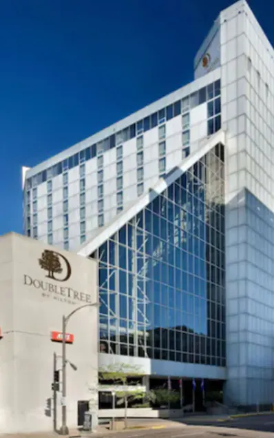 DoubleTree by Hilton Hotel St. Paul Downtown - Image 1