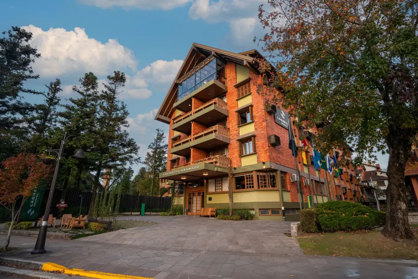 Hotel Laghetto Gramado - Image 1