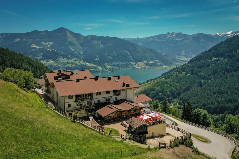 Berghotel Jaga-Alm - Image 1