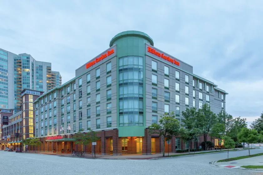 Hilton Garden Inn Chicago North Shore/Evanston - Image 1