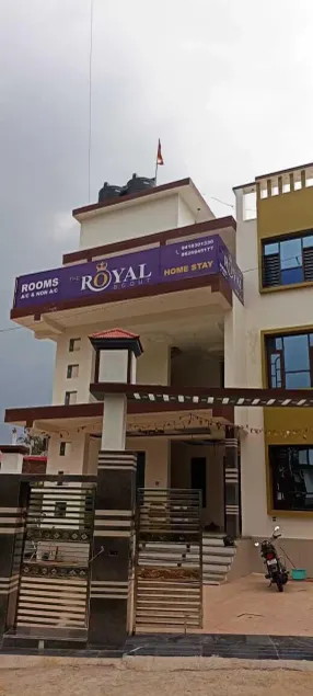 The Royal Scout Homestay & Party Hall - Image 1