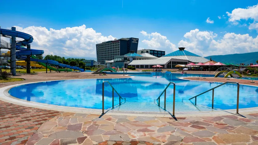 Hotel Hills Sarajevo Congress & Thermal Spa Resort - Image 1