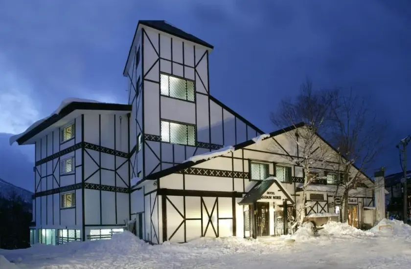 Hotel Madam Mirei - Image 1