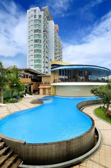 Marbella Suites Bandung - Image 1