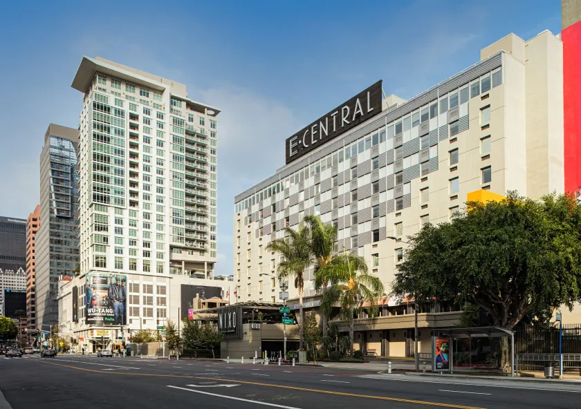 E Central Hotel Downtown Los Angeles - Image 1