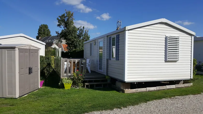 Camping Le Pré Fleuri - Image 1