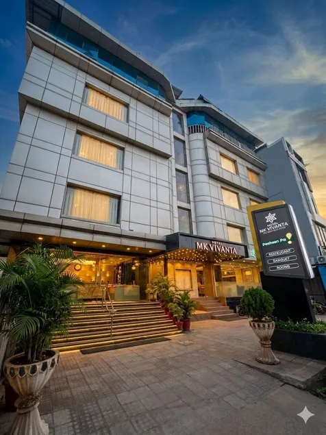 Hotel MK Vivanta - Image 1