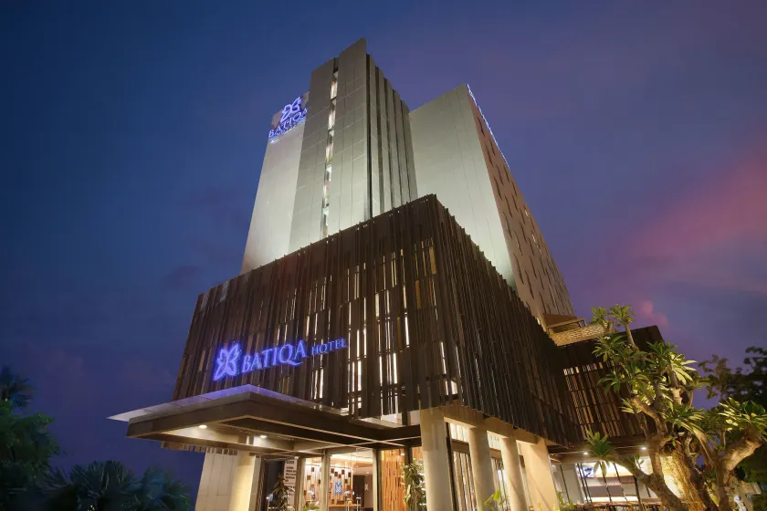 BATIQA Hotel Jababeka Cikarang - Image 1