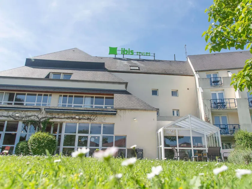 ibis Styles Chinon - Image 1