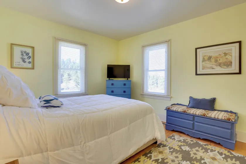 Lead Home w/ Free WiFi ~ 5 Mi to Terry Peak! - Interior