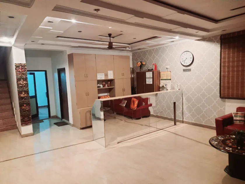 Hotel Aicon Palace - Image 1