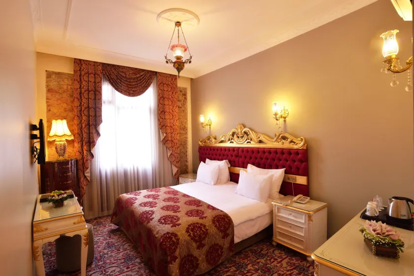 By Murat Crown Hotel - Image 1