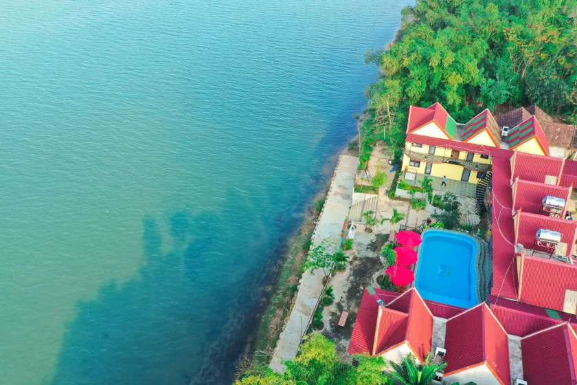 Phong Nha Escape Bungalow - Image 1