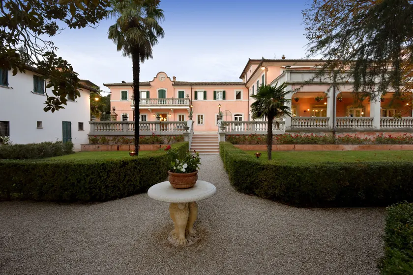 Villa Santa Barbara - Image 1