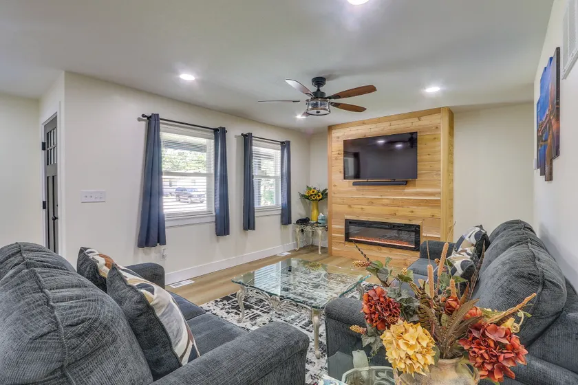 3 Mi to Dtwn! Cozy Wichita Home w/ Private Yard - Image 1