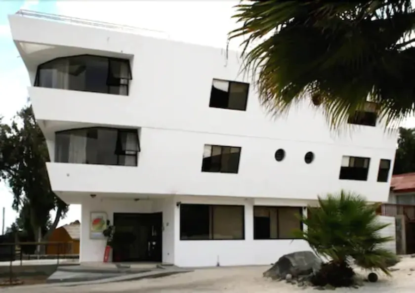 Hotel Blanco Encalada - Image 1