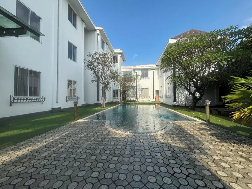 Orova Hotel - Image 1