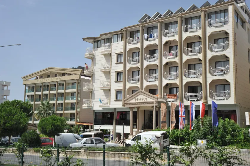 Temple Hotel - Image 1