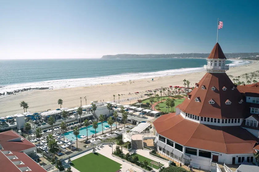 Hotel del Coronado, Curio Collection by Hilton - Image 1