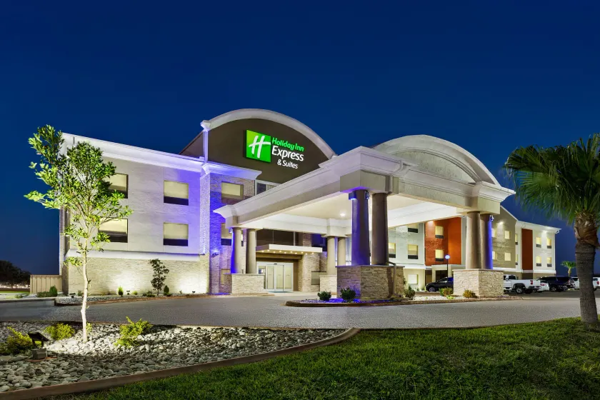 Holiday Inn Express Hotel & Suites Mission-McAllen Area by IHG - Image 1