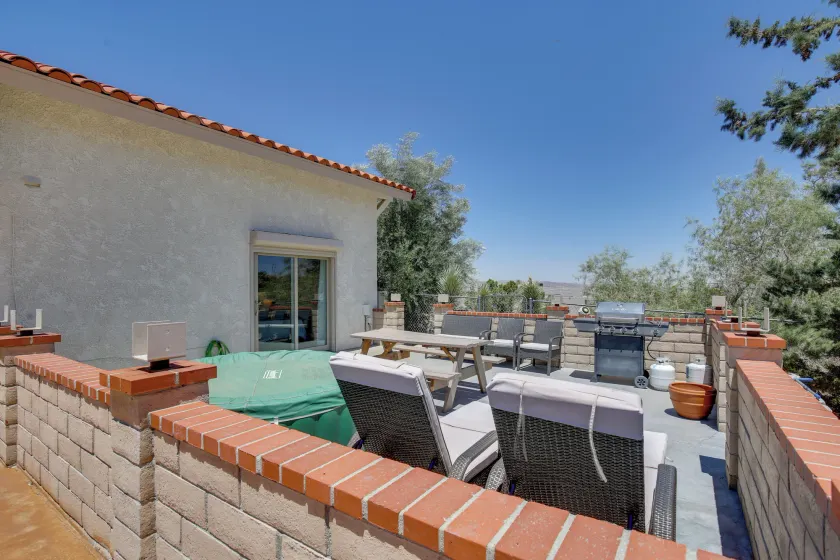 California Vacation Rental with Hot Tub & Patio! - Image 1