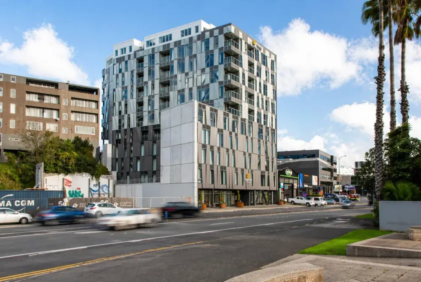 La Quinta by Wyndham Parnell Auckland - Image 1