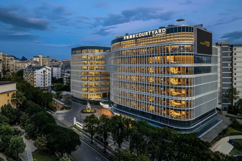 Courtyard by Marriott Guilin Downtown - Image 1