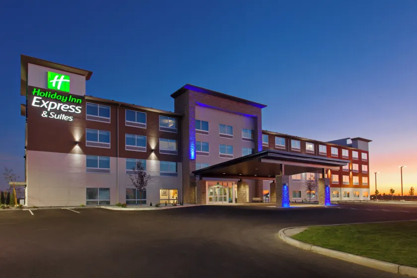 Holiday Inn Express & Suites - Moses Lake by IHG - Image 1