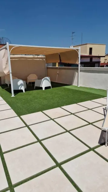 Incoming Roof Bovio - Image 1