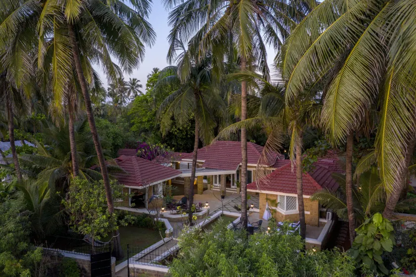 amã Stays & Trails, Beach House Madh Island - Image 1
